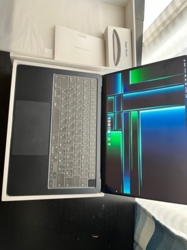 【美品】Macbook Air 2022 ミッドナイト
