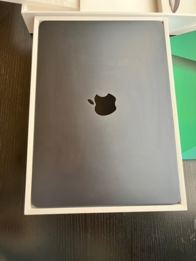 【美品】Macbook Air 2022 ミッドナイト