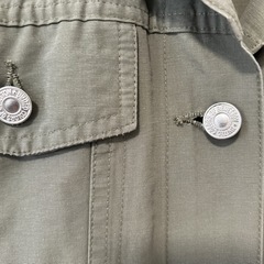 ベネトンのジャケットの画像