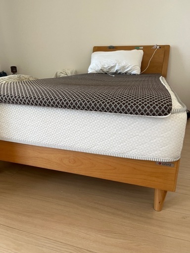 大塚家具france bed シングルベッドフレーム　美品
