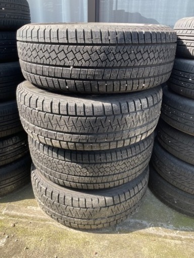 スバル純正ホイール付きスタッドレスタイヤ