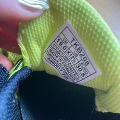 asics レーザービーム　19センチ　記名消しありの画像