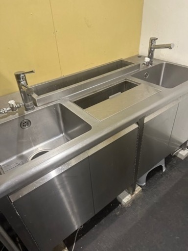 引き取り　取り外し　限定　2層シンク　グリスト　温水器付き　他棚あり