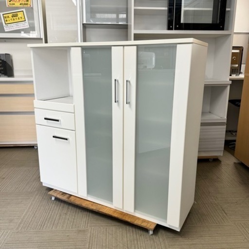 【超美品‼️】ニトリ 120cm幅ミドルレンジボード キッチンカウンター食器棚 ニトリ キッチンミドルボード 幅120cm レンジ台 食器棚 鏡面白×こげ茶