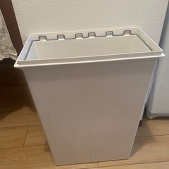 40リットルゴミ箱の画像