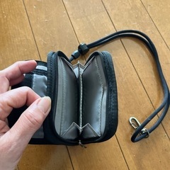 NIKE 二つ折りお財布の画像