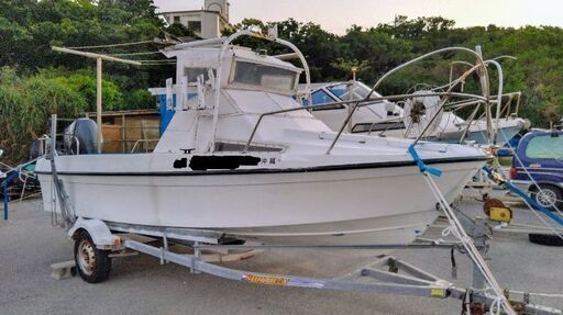 115馬力　69万円　稼働中の船です