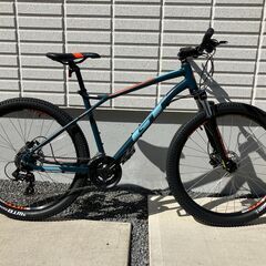 【さらに値下げしました】購入後約２か月半　GT　マウンテンバイク　MTB　AGGRESSOR EXPERT （アグレッサー　エキスパート）　2023モデル　油圧ディスクブレーキ　サイズM　スレートブルー　走行100km未満 乗った回数４回 新車価格82,500円(税込) 近隣配達あり