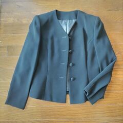 礼服　中古　女性用　9号