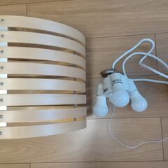 【取引交渉中】LED照明　電球色（60W相当、3球）