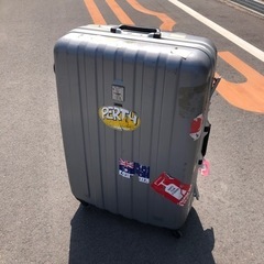 キャリーケース岡山【郵送不可】