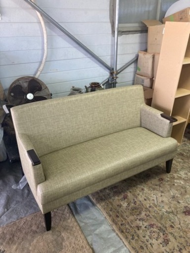 Oliver ソファ　大人2人でゆったり　3人でも座れますPVC?