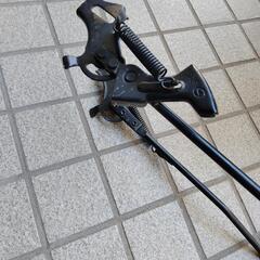 軽快車用 両立スタンド ブラック(26インチ用)の画像