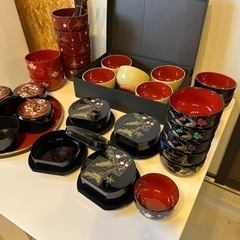 お椀各種の画像