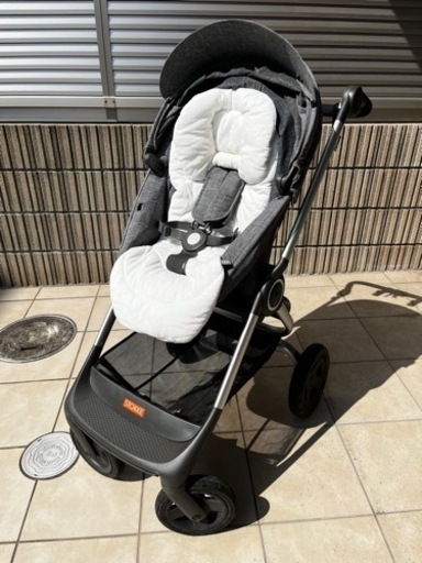 ストッケ　スクート2