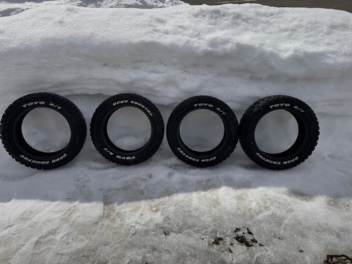 【取引中】トーヨータイヤオープンカントリーRT