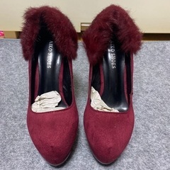 パンプス赤お値下げしました宜しくお願いいたします。