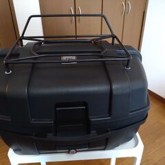 【決まりました】47L アッパーラック付き リアボックス（新品価...