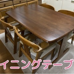 ダイニングテーブルセットの画像