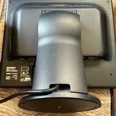 古い液晶ディスプレイの画像
