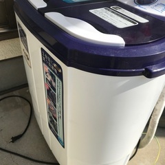 小型洗濯機　清掃中の画像