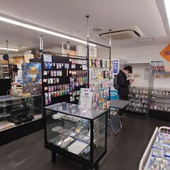 「家庭用ゲーム・トレーディングカード」ショップの画像