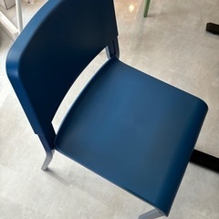 IKEA 青　椅子