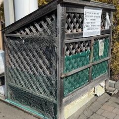 差し上げます　ゴミ箱　ゴミステーション　木製