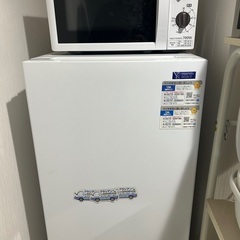 洗濯機、冷蔵庫、テレビ、テレビ台、ベッド、ソファ、テーブル一式