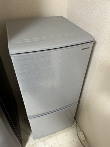 【取引完了】冷蔵庫、シャープ家電