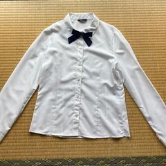 ガールズ長袖ブラウス紺リボン付き 170