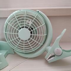 卓上扇風機の画像