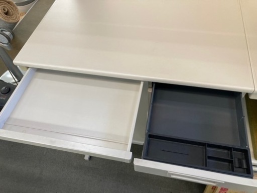 コクヨ 片袖机 カギ有 デスク 中古