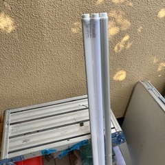 直管LEDランプ