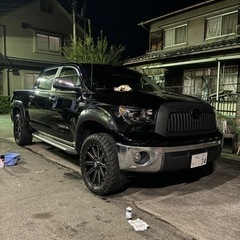 タンドラクルーマックスSR5