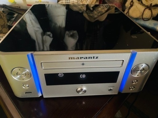 美品！ ネットワーク CDレシーバー marantz M-CR611 シルバー 60Wx60W 2017年製パソコン プリンター