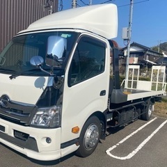 積載車　