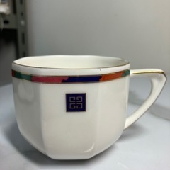 ☆値下げ☆A2403-523 GIVENCHY yamaka カップ＆ソーサー 2客セット 八角 中古の画像