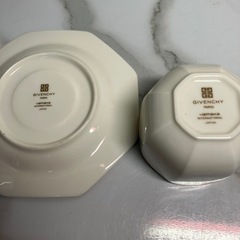 ☆値下げ☆A2403-523 GIVENCHY yamaka カップ＆ソーサー 2客セット 八角 中古の画像