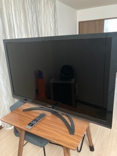テレビ(47型)