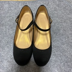 黒のパンプス23センチお安くしました