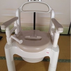 ポータブルトイレ