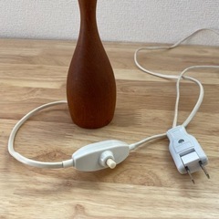 北欧ヴィンテージ チーク材 テーブルランプ 照明 ライトの画像