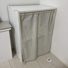 収納家具　本棚