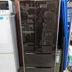 HITACHI 大容量 620L 6ドア大型冷凍冷蔵庫 R-A6200-1(XT)型　2011年製