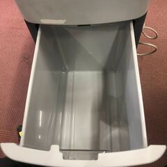 アイリス　シュレッダーの画像