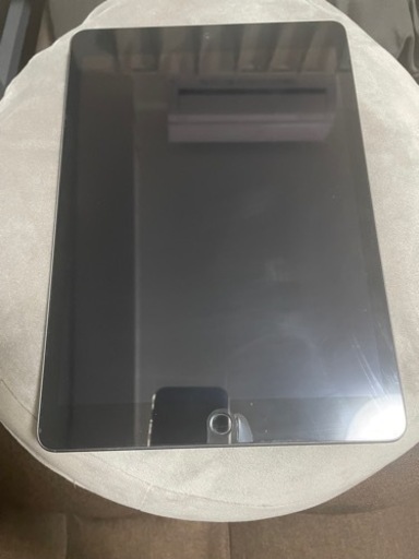 本日、明日引き取り可能な方　ipad 第7世代　スペースグレー