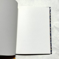 【あげます】ハードカバーの無地ノートの画像