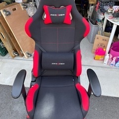 値下げ⭐︎ゲーミングチェア　レッド
