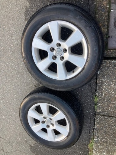 車のパーツ タイヤ、ホイール225/65R17　17インチ夏タイヤ